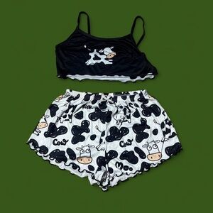 S-M woman’s cute Cow Print Pajama Set